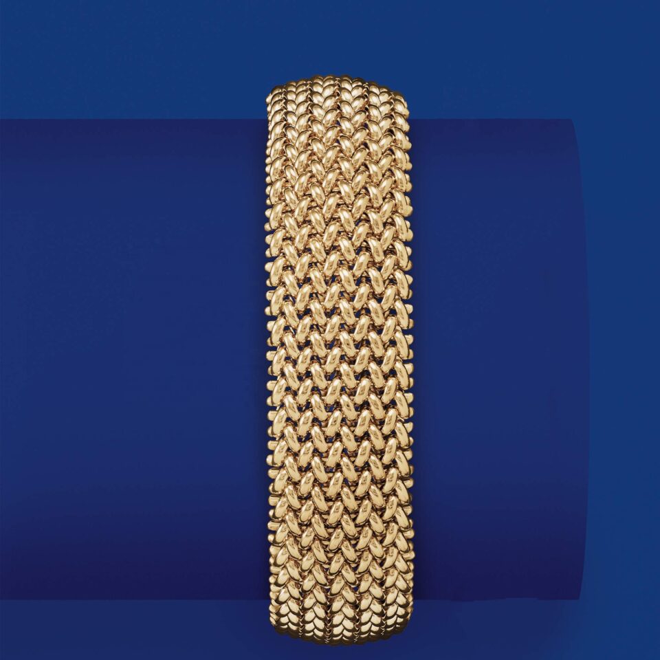 18kt Riso Mesh Bracelet 18mm on hand blue